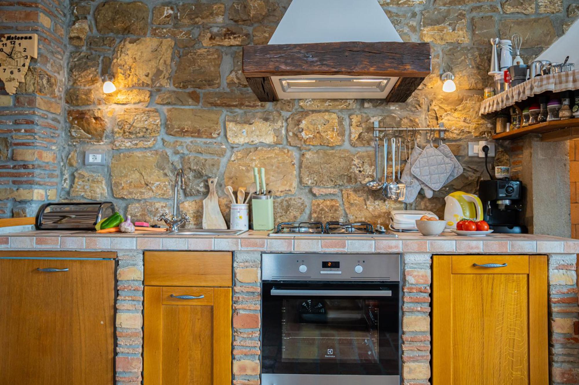 Holiday Home Belveder Motovun With Heated Pool Livade Exterior foto