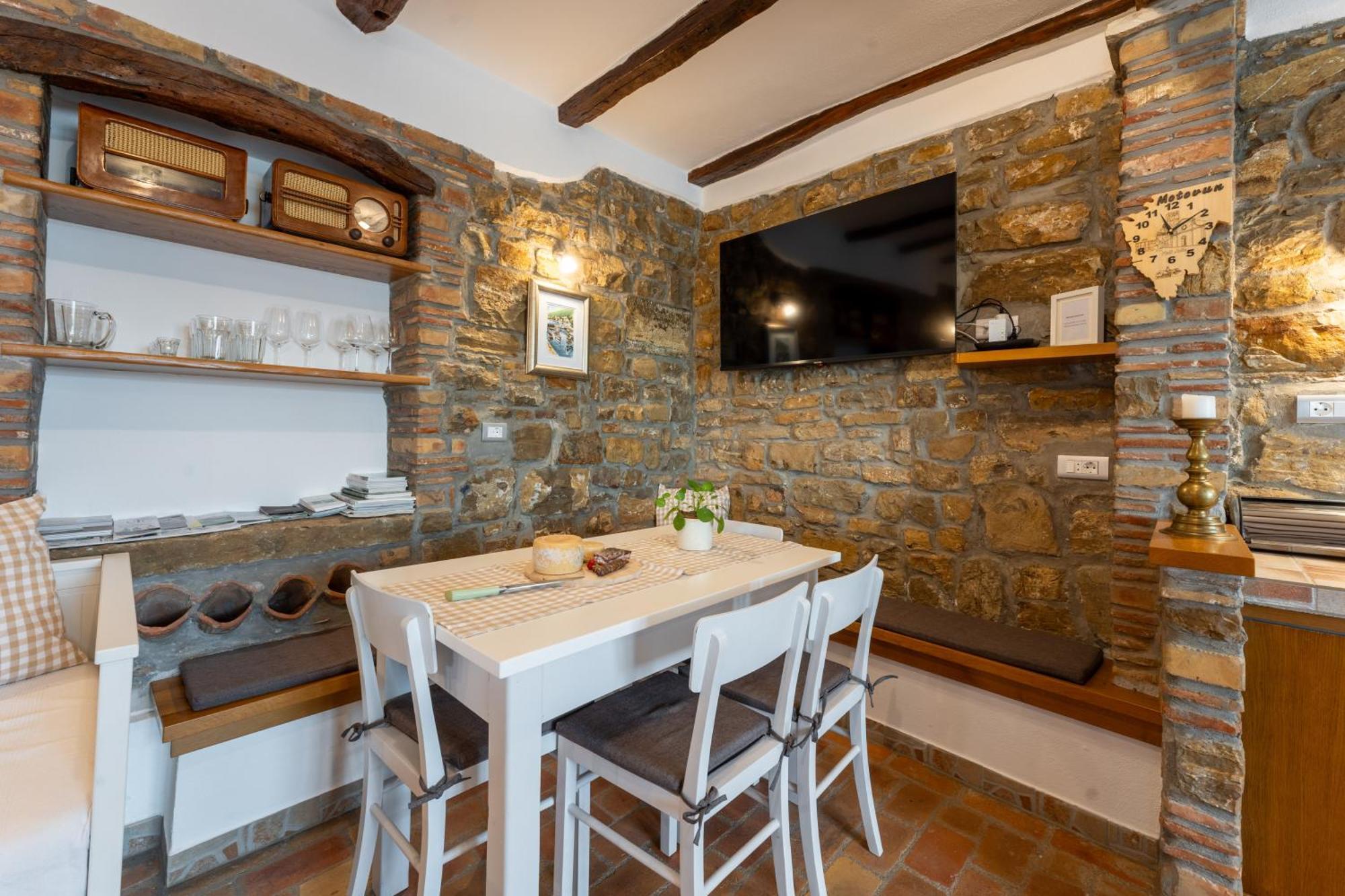 Holiday Home Belveder Motovun With Heated Pool Livade Exterior foto